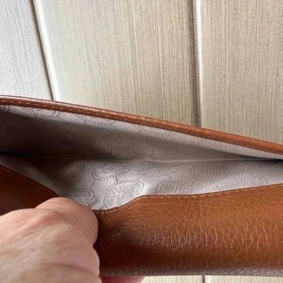 MICHAEL MICHAEL KORS Brown Leather Fulton Flap Continental Wallet - Picture 6 of 12